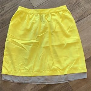 Yellow and grey knee skirt